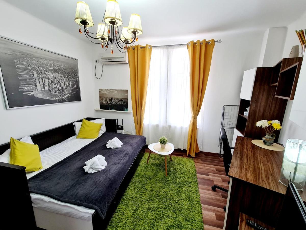 Central Old City Center Studio Universitate Coltea - Cav9 Bükreş Dış mekan fotoğraf