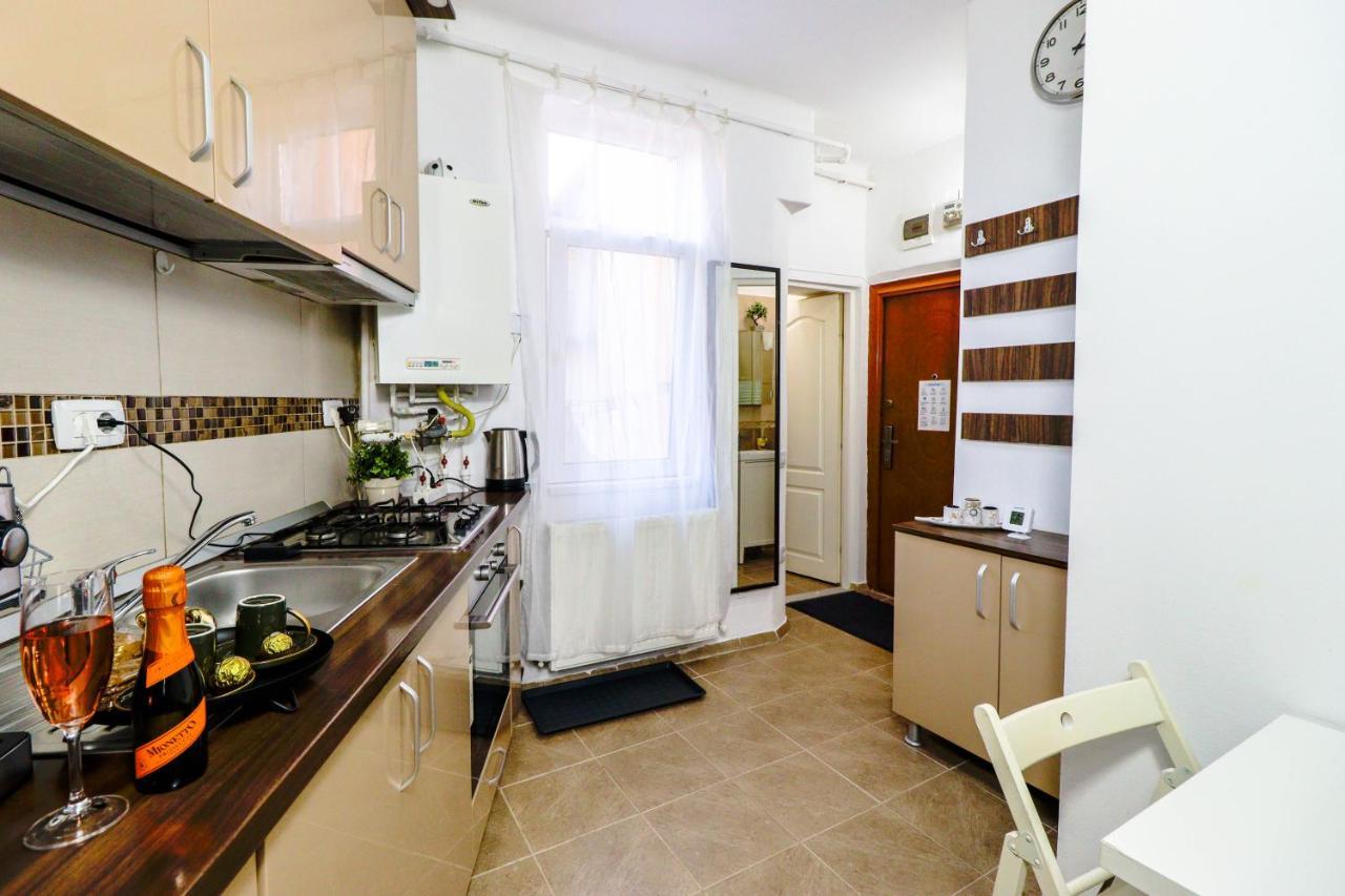 Central Old City Center Studio Universitate Coltea - Cav9 Bükreş Dış mekan fotoğraf
